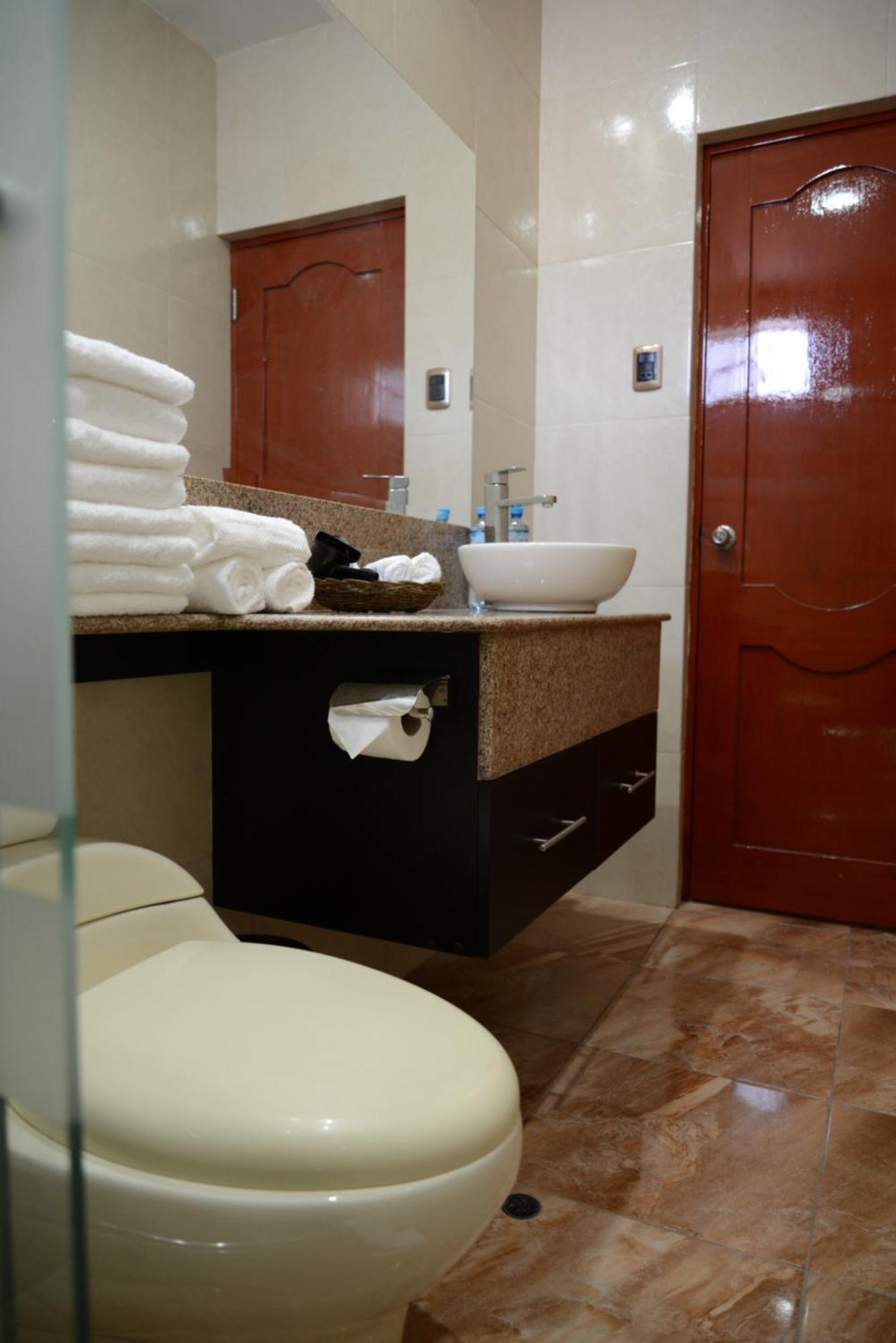 Altipacha Ayacucho Hotel Экстерьер фото