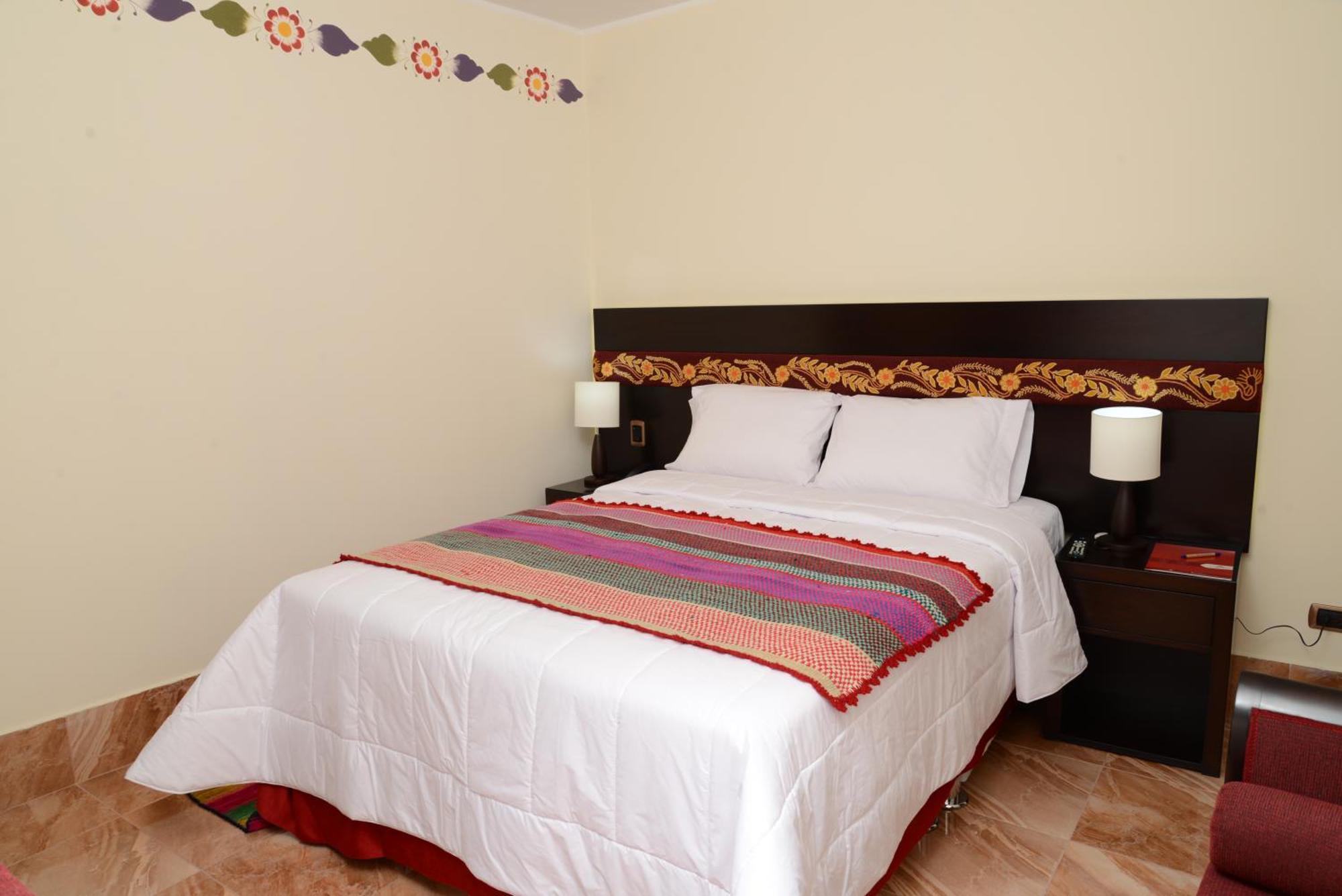 Altipacha Ayacucho Hotel Экстерьер фото