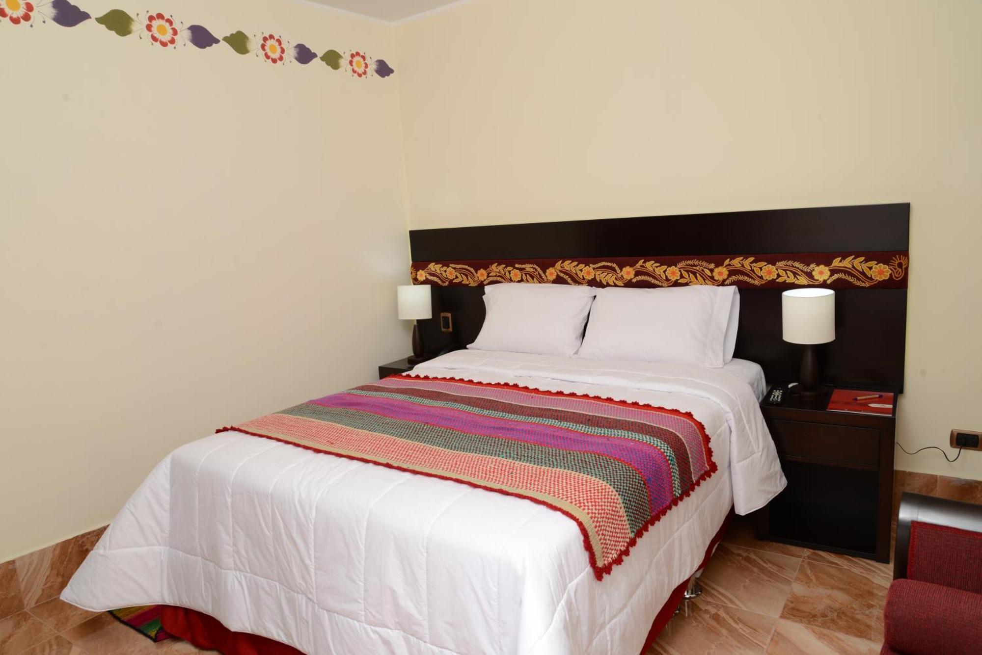 Altipacha Ayacucho Hotel Экстерьер фото